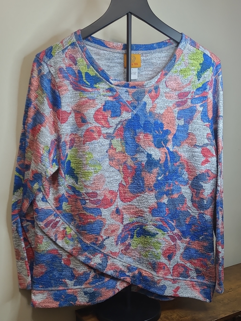 Ruby Rd Colorful Abstract Patterned Crewneck Top size Large